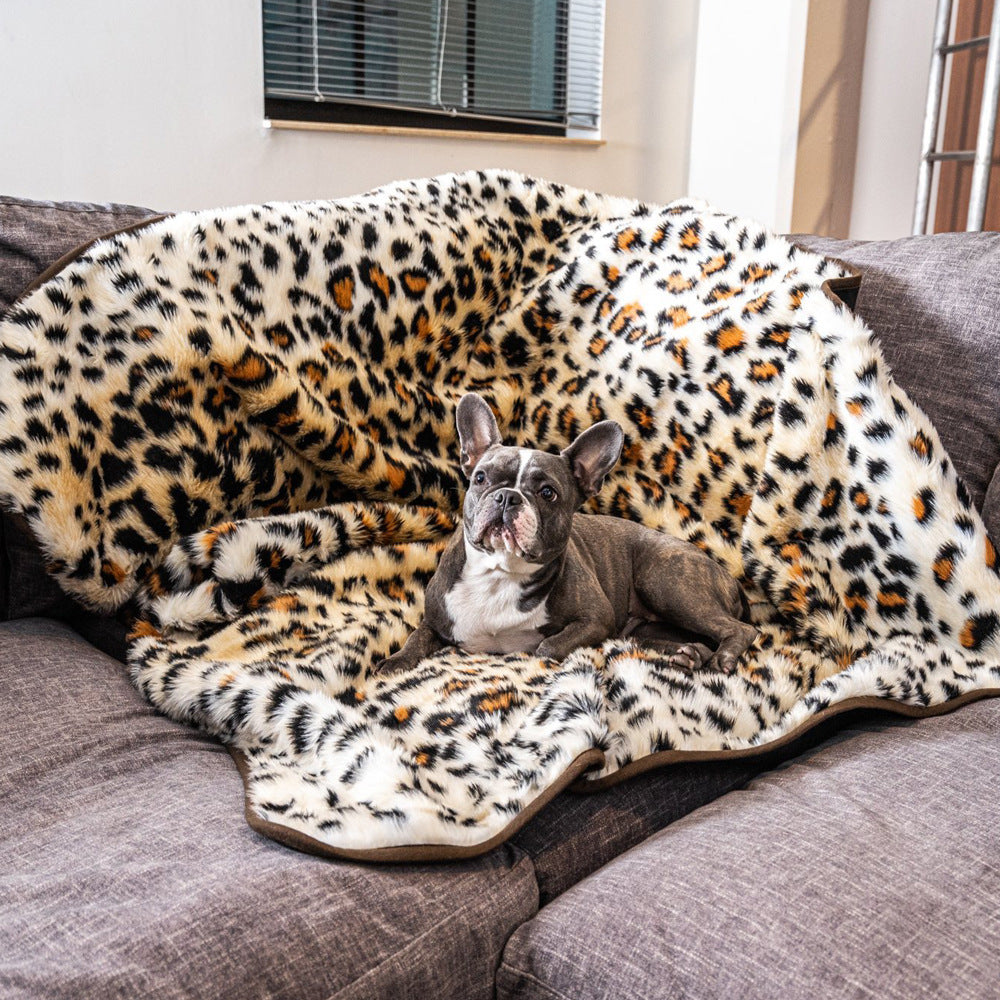 KFX-7309117 Luxurious Winter Warm Pet Pad for Dogs and Small Animals, Ideal for Couch, Car, and Travel, Grey/White/Leopard