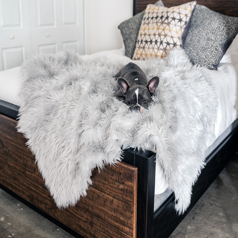 KFX-7309117 Luxurious Winter Warm Pet Pad for Dogs and Small Animals, Ideal for Couch, Car, and Travel, Grey/White/Leopard