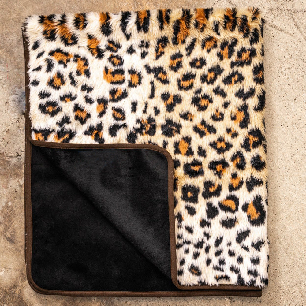 KFX-7309117 Luxurious Winter Warm Pet Pad for Dogs and Small Animals, Ideal for Couch, Car, and Travel, Grey/White/Leopard
