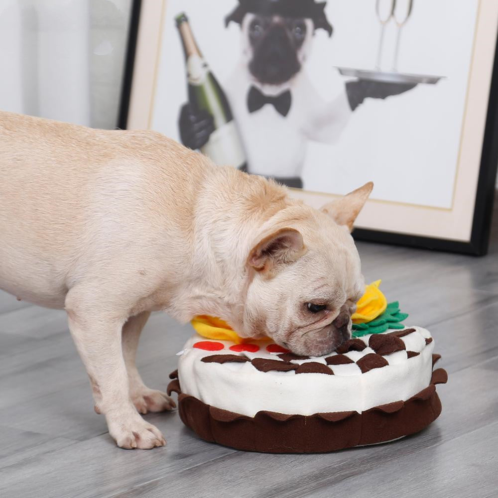 KFX-7428669 Soft Polar Fleece Dog Birthday Cake Sniffing Pad with Suction Cup and Washable Design