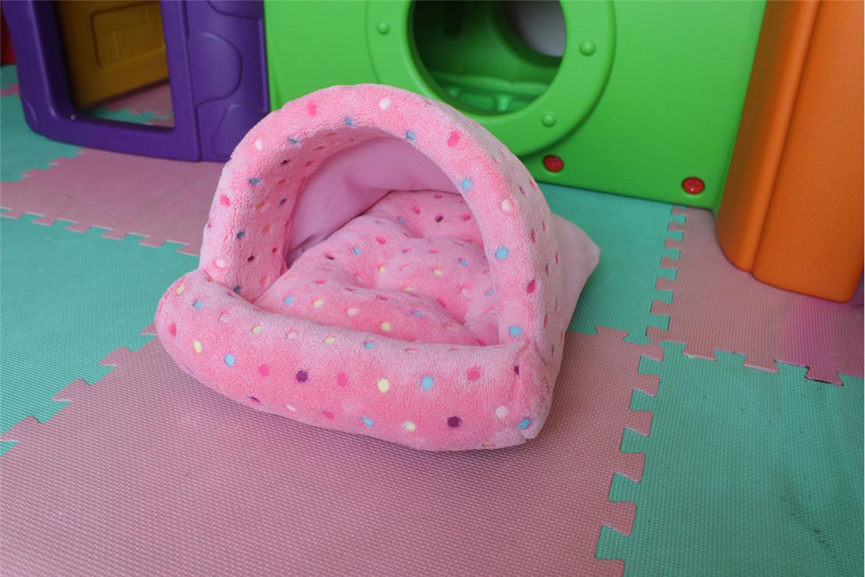 KFX-7432637 Cozy Half Round Dog House for Small and Large Pets in Durable Polyester