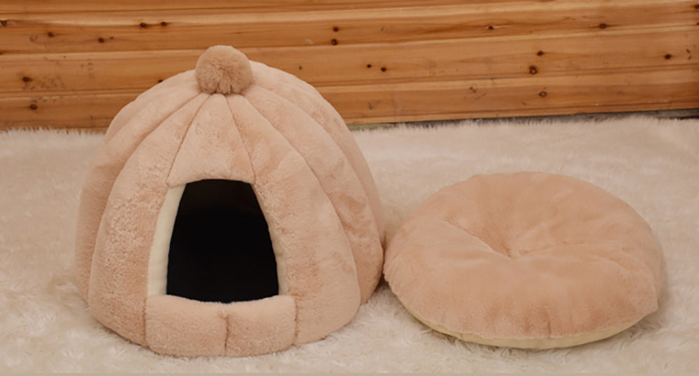 KFX-7443389 Cozy Plush Cat and Dog House with Washable Pumpkin Bag Design