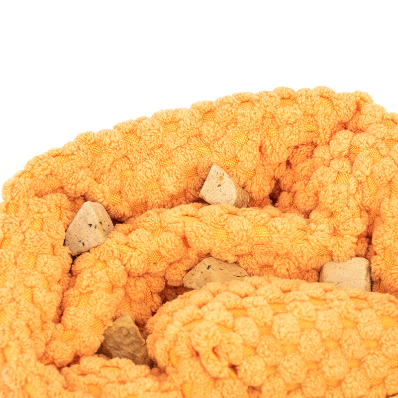 KFX-7452349 Snuffle Mat for Dogs - Squeaky Plush Toy for Foraging and Brain Games, Treat Dispensing Feeder, Enrichment Training Tool