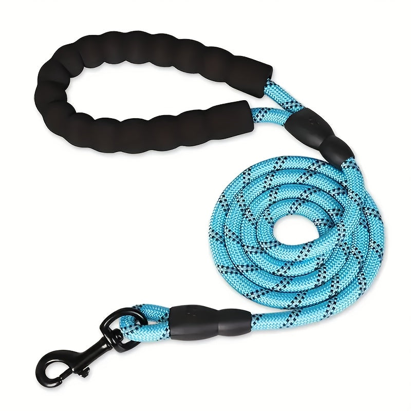 KFX-7458109 Dogs Leash with Padded Handle and Reflective Stitching for Comfortable Jogging and Training