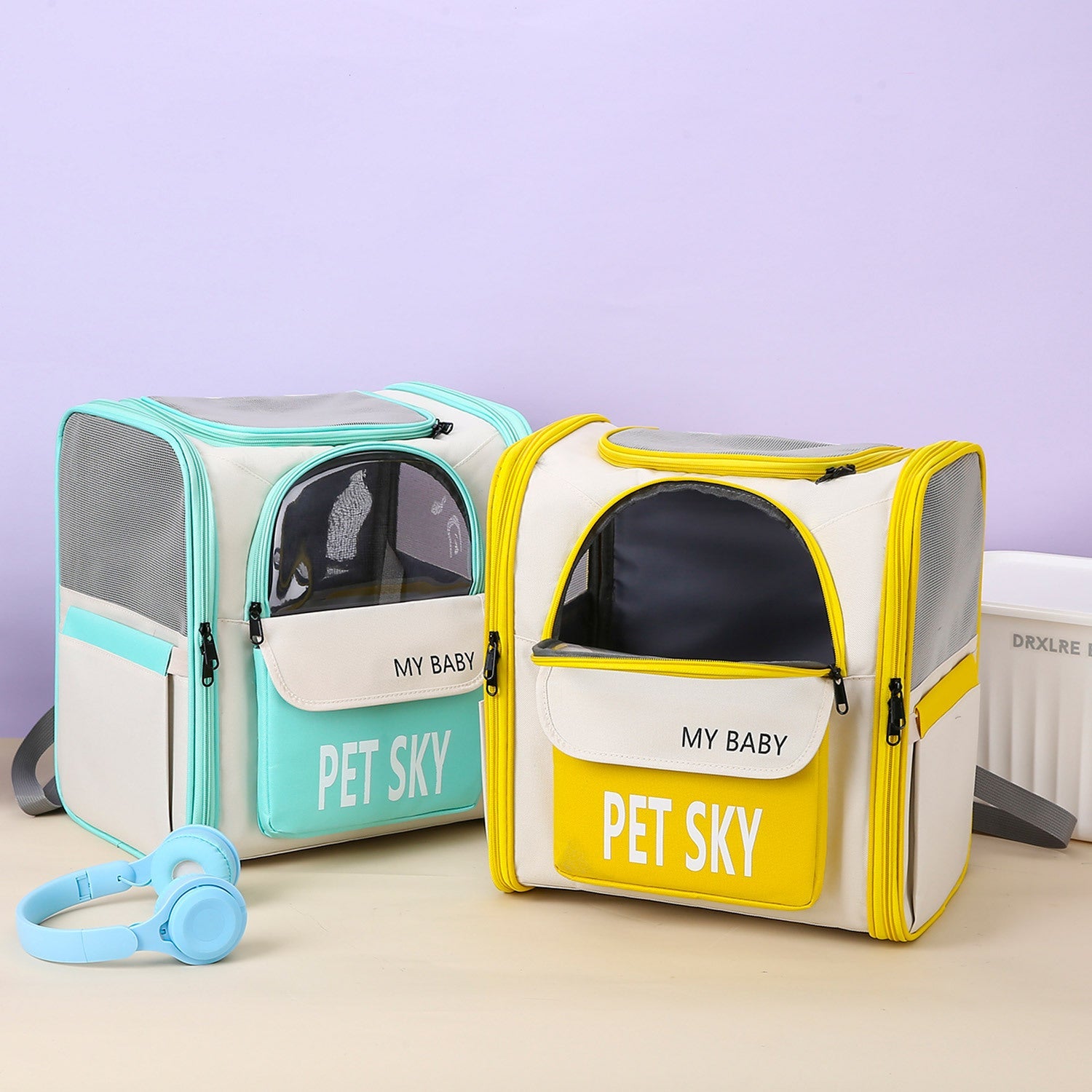 KFX-7489853 Breathable Outdoor Portable Pet Backpack made of Oxford Cloth