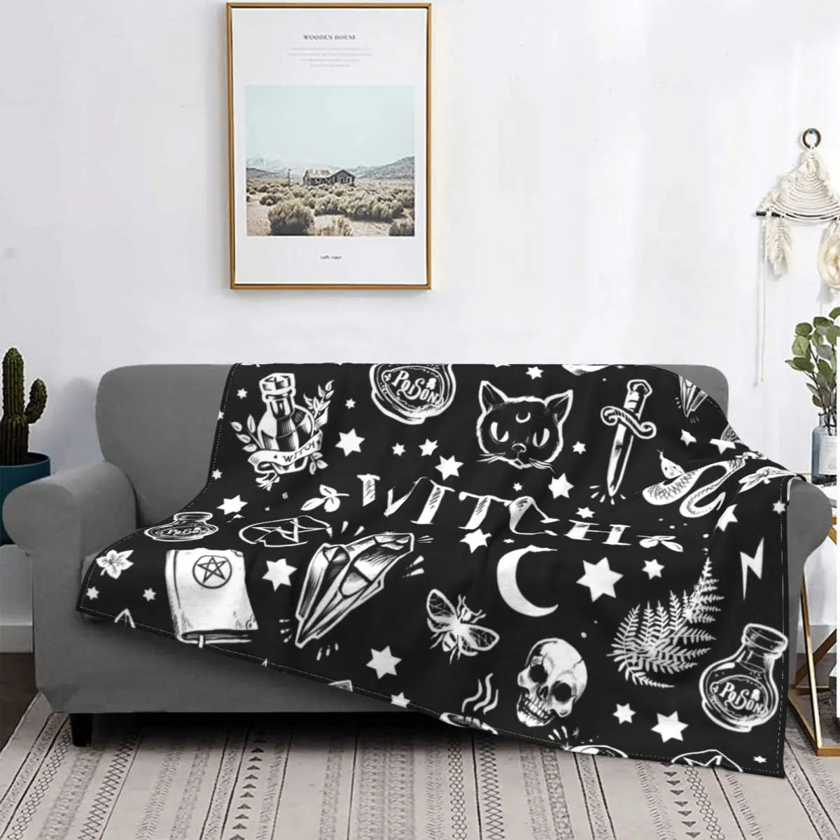 KFX-7505725 Gothic Geometric Pattern Flannel Blanket for All Seasons, Multiple Sizes Available