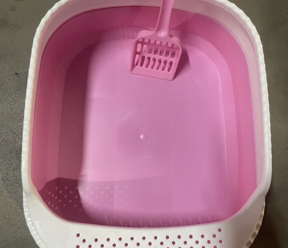 KFX-7543101 Compact Cat Litter Box for Easy Cleanup and Space-Saving Design
