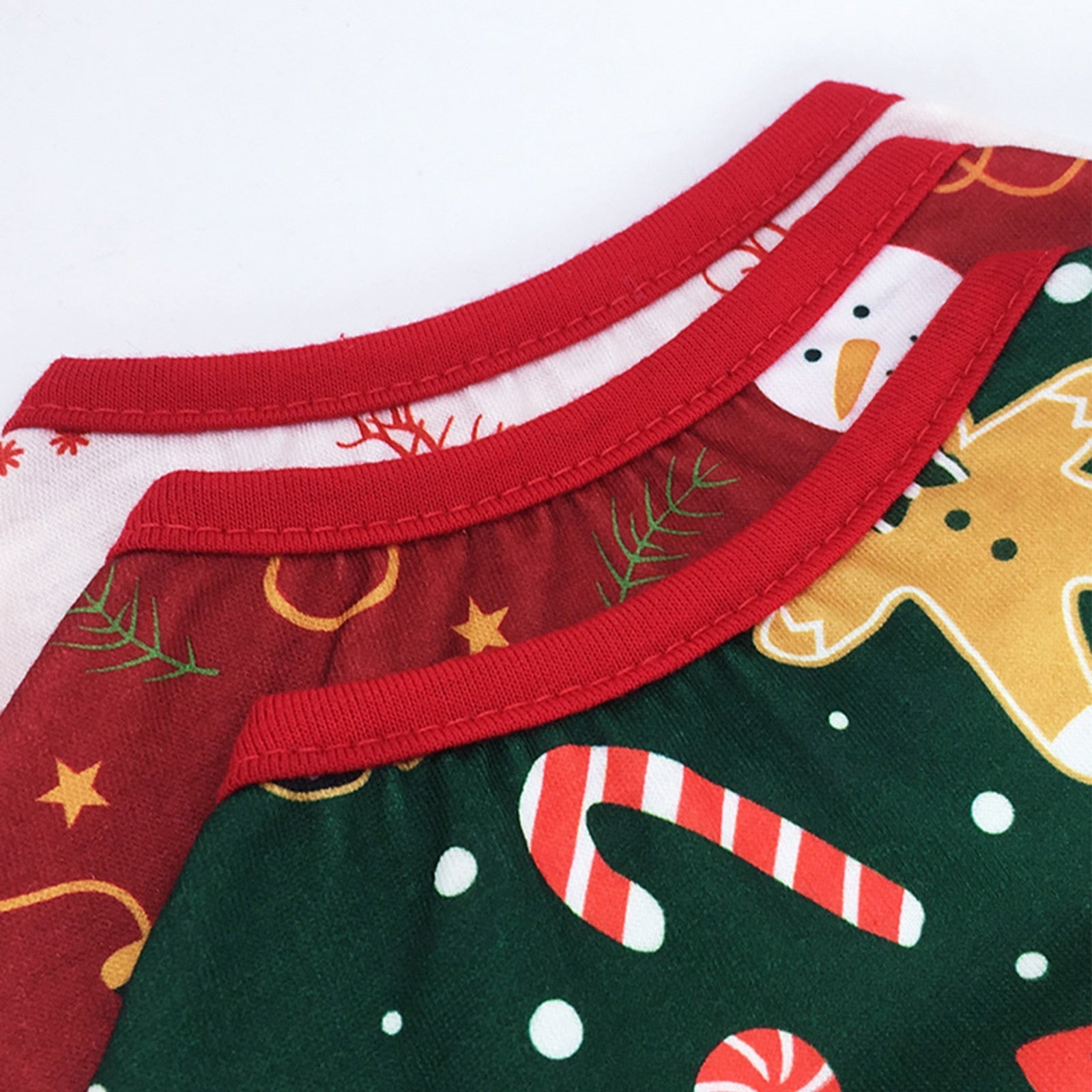 KFX-7551549 Cozy Cotton Dog Clothes for the Christmas Season
