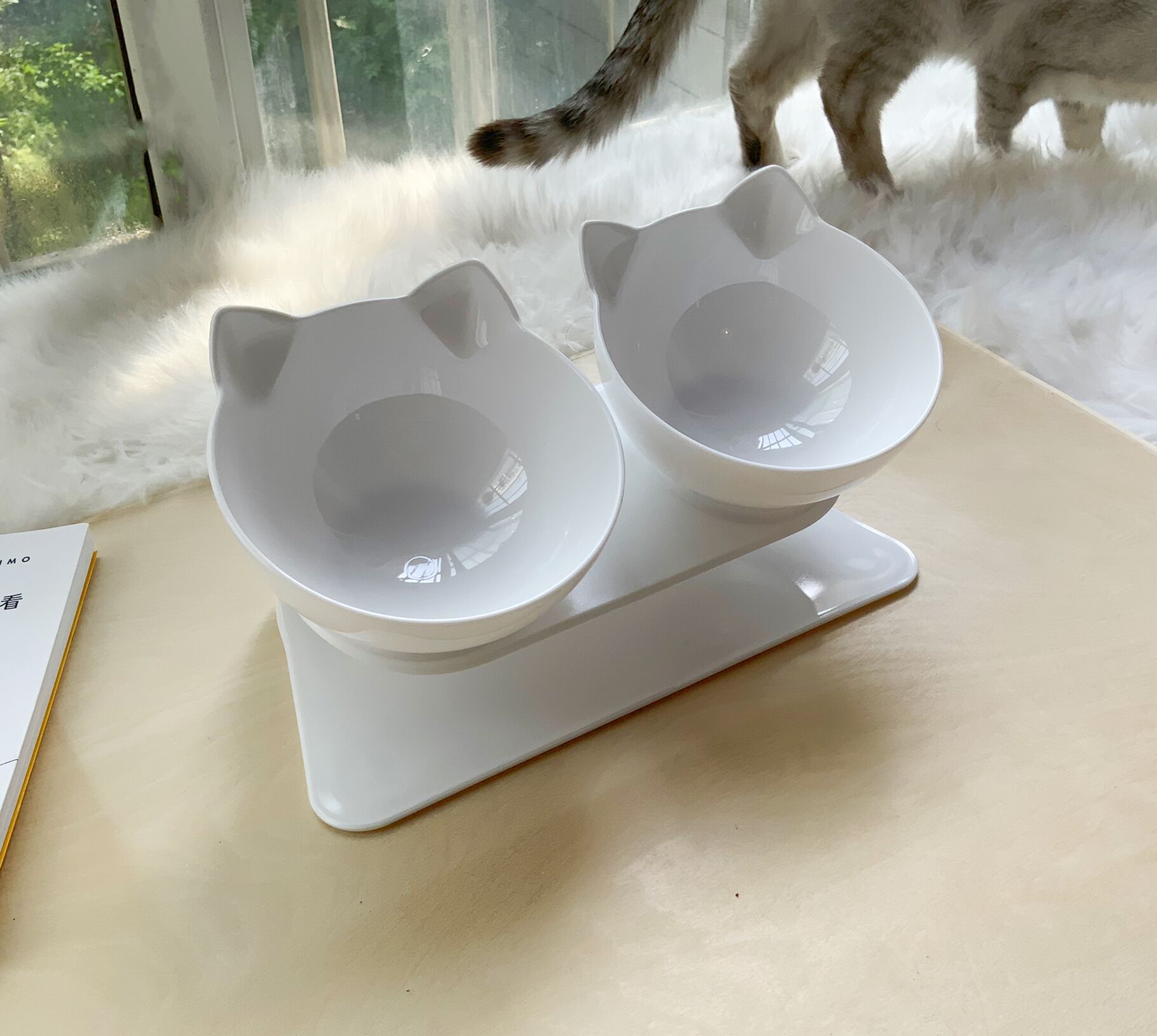 KFX-7559101 Non-Slip Pet Bowl for Cats and Dogs - Durable ABS Base with Tasteless, Non-Toxic Construction