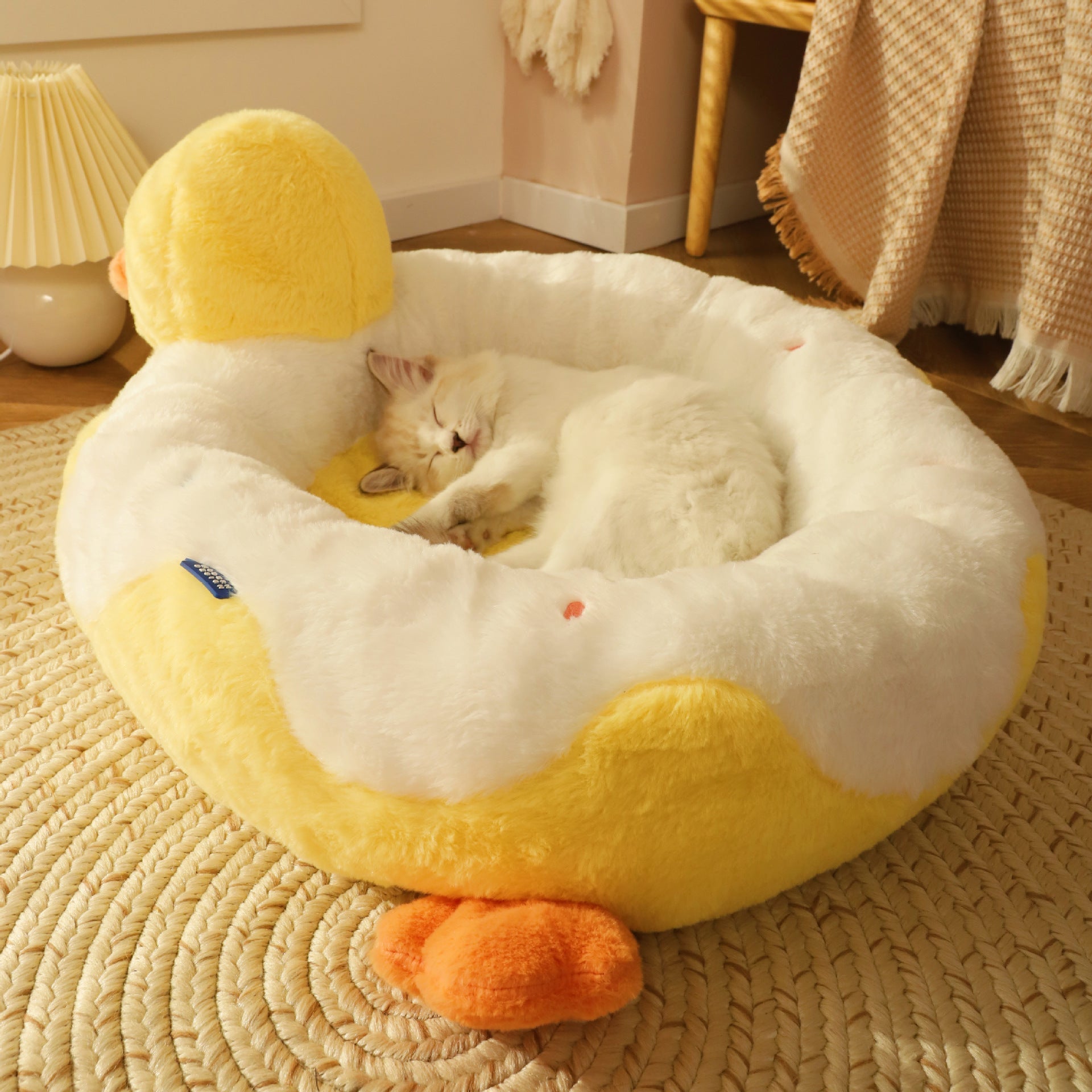 KFX-7601469 Cozy All-Season All-Purpose Cat Bed with Optional Duckling Quilt