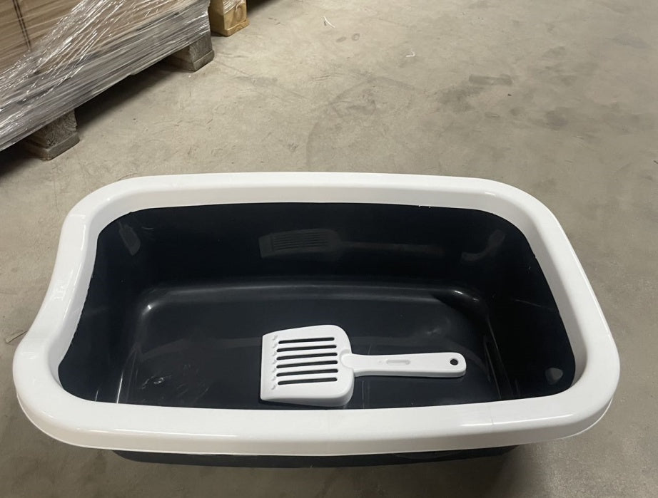 KFX-7608637 Cat Litter Box with Built-In Shovel for Easy Cleaning