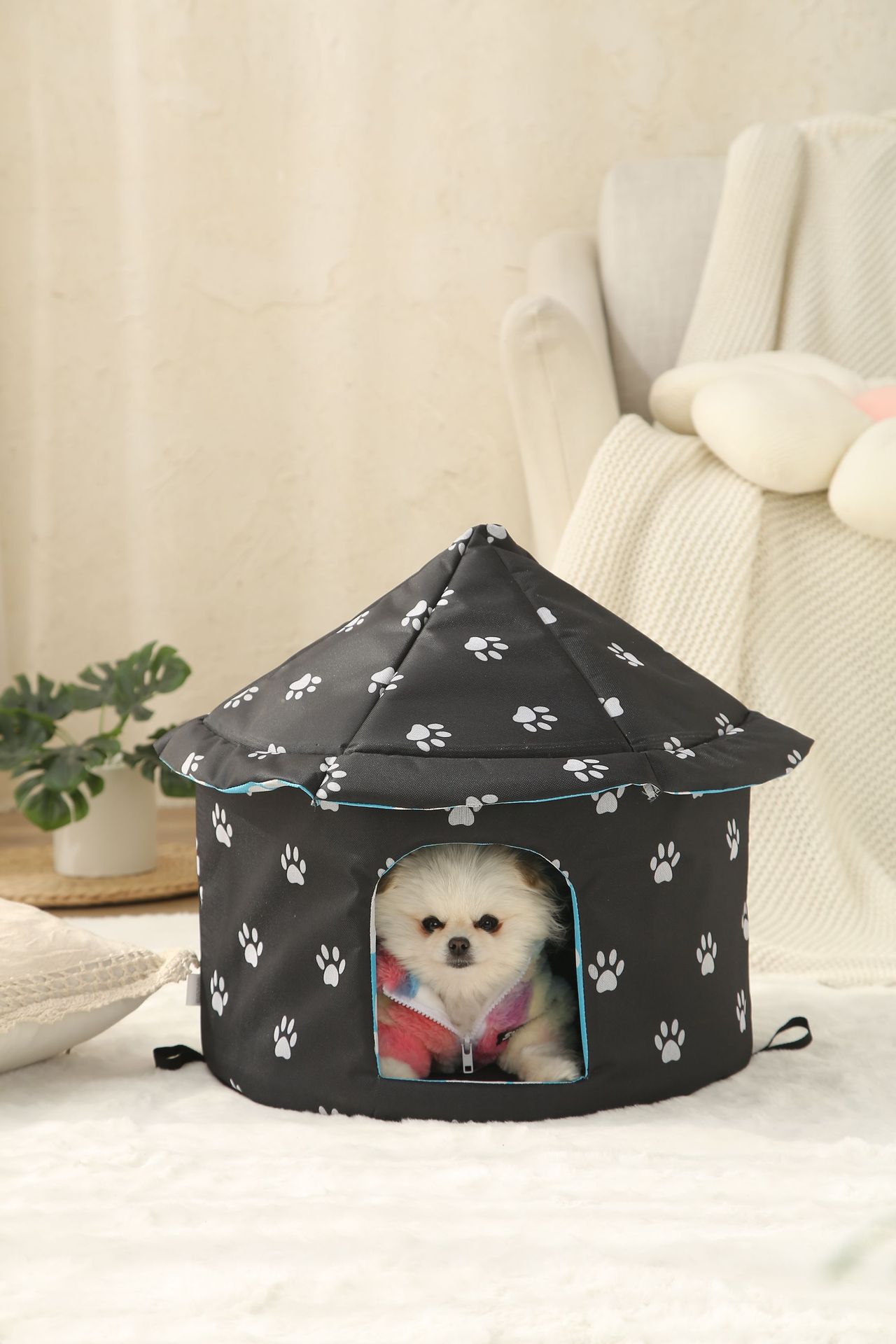 KFX-7629245 Outdoor Waterproof Pet Nest - Cold Proof Tent for Cats and Small Animals, Available in Camouflage Green, Deciduous Brown, Black Paw Print, Size M and L