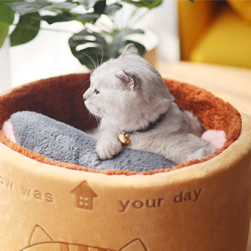 KFX-7634237 Cozy Round Plush Pet Nest for Cats and Small Dogs - Autumn & Winter Design