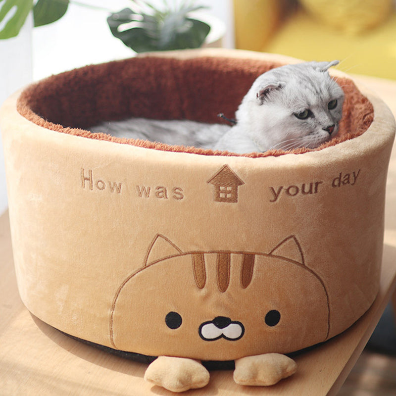 KFX-7634237 Cozy Round Plush Pet Nest for Cats and Small Dogs - Autumn & Winter Design