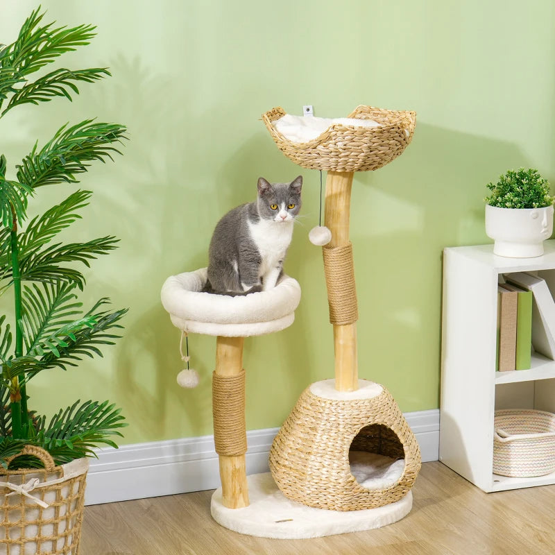 KFX-7639613 Cream White Cat Tree with Wooden Scratching Posts, Cat Condo, Beds, and Toy Balls for Indoor Cats