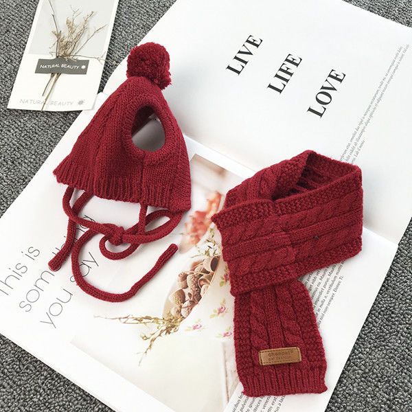 KFX-7657789 Cozy Wool Dog Hat Scarf Set for Autumn and Winter in Red and Navy Blue