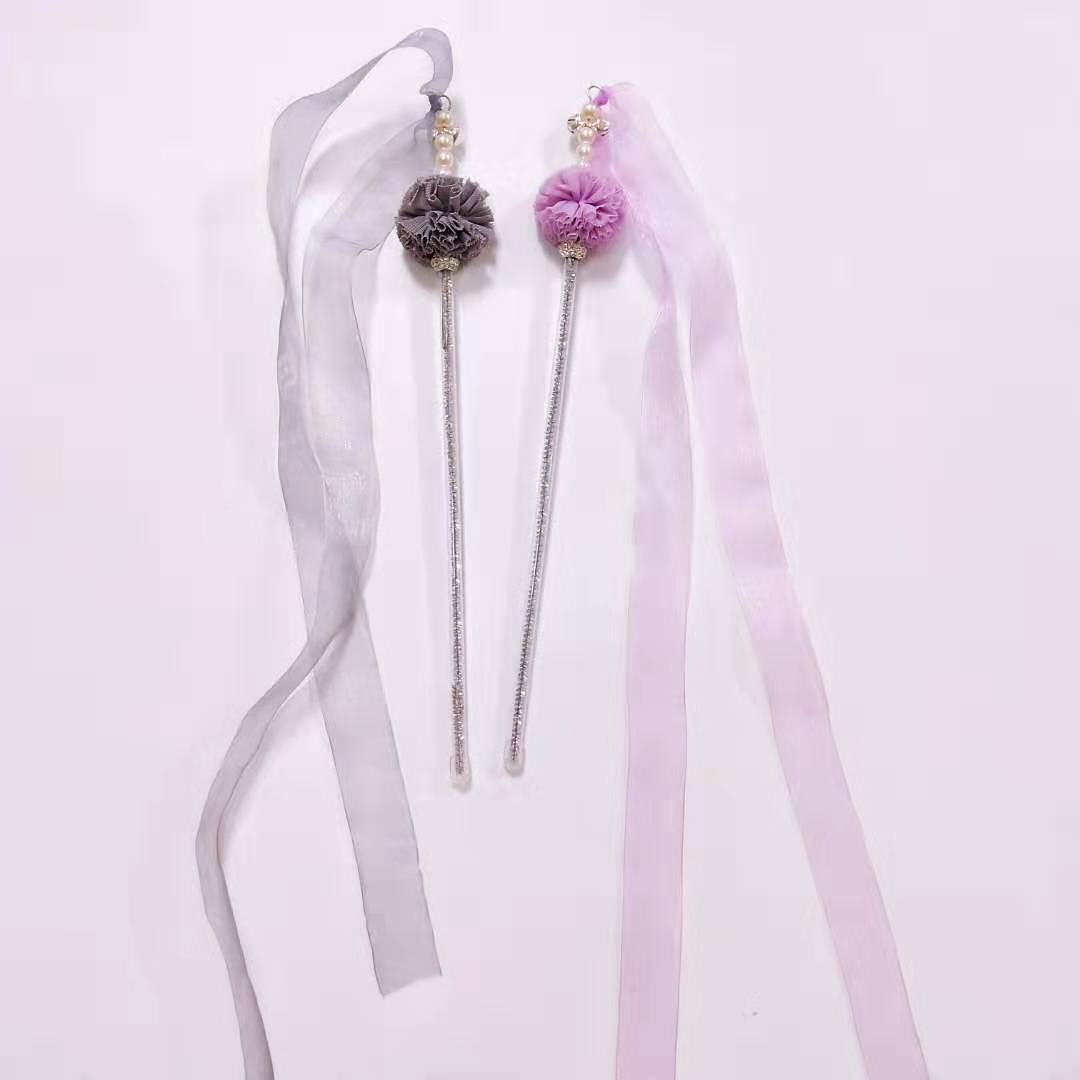 KFX-7690813 Elegant Purple and Peach Flannel Cat Wand T oy with 100cm Yarn Belt