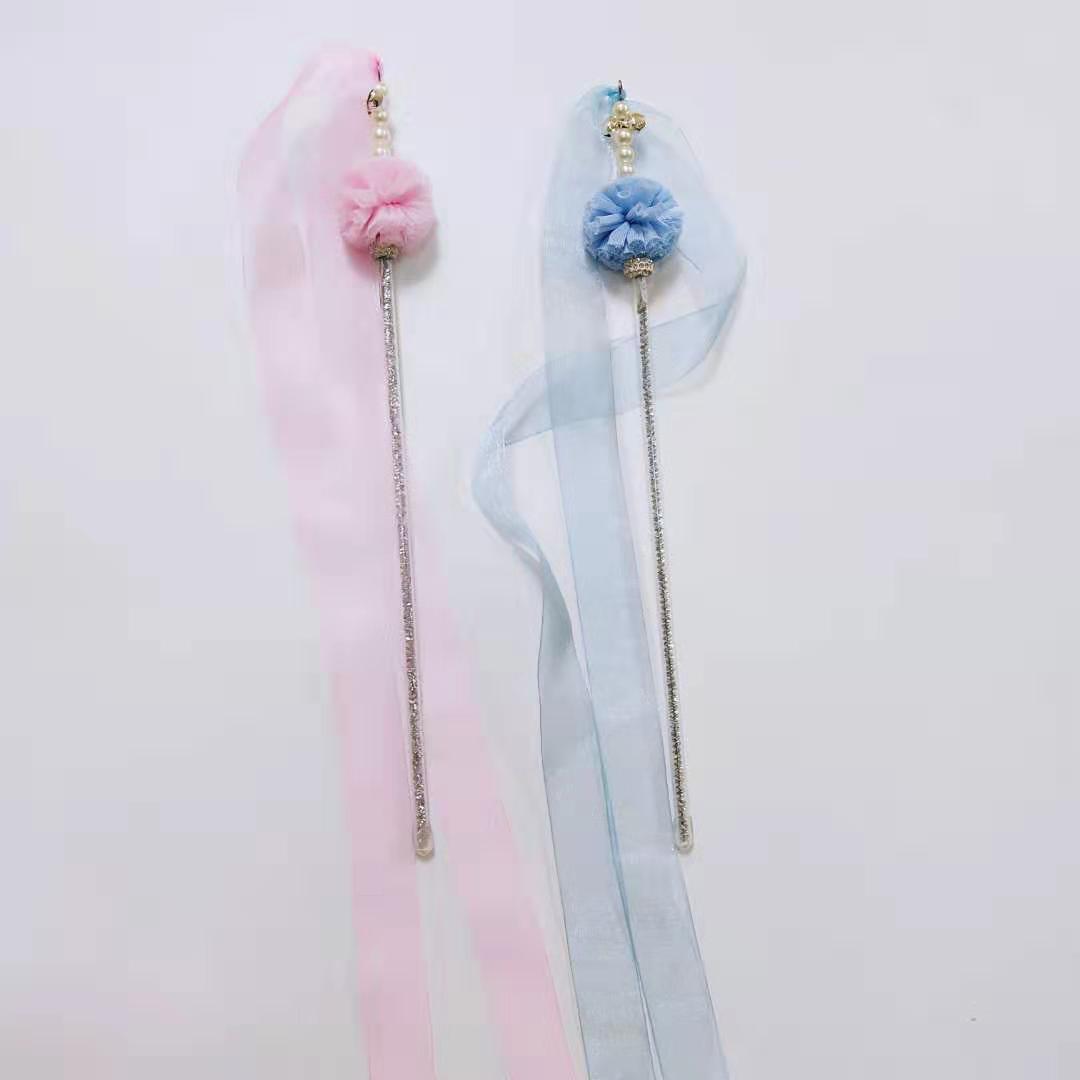 KFX-7690813 Elegant Purple and Peach Flannel Cat Wand T oy with 100cm Yarn Belt