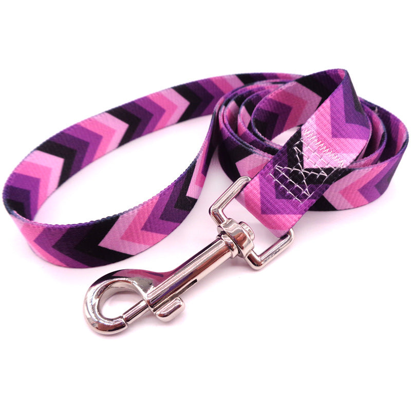 KFX-7705277 Color Stripe Digital Gradient PET Traction Strap in Purple Arrow Design - Available in S, M, L Sizes