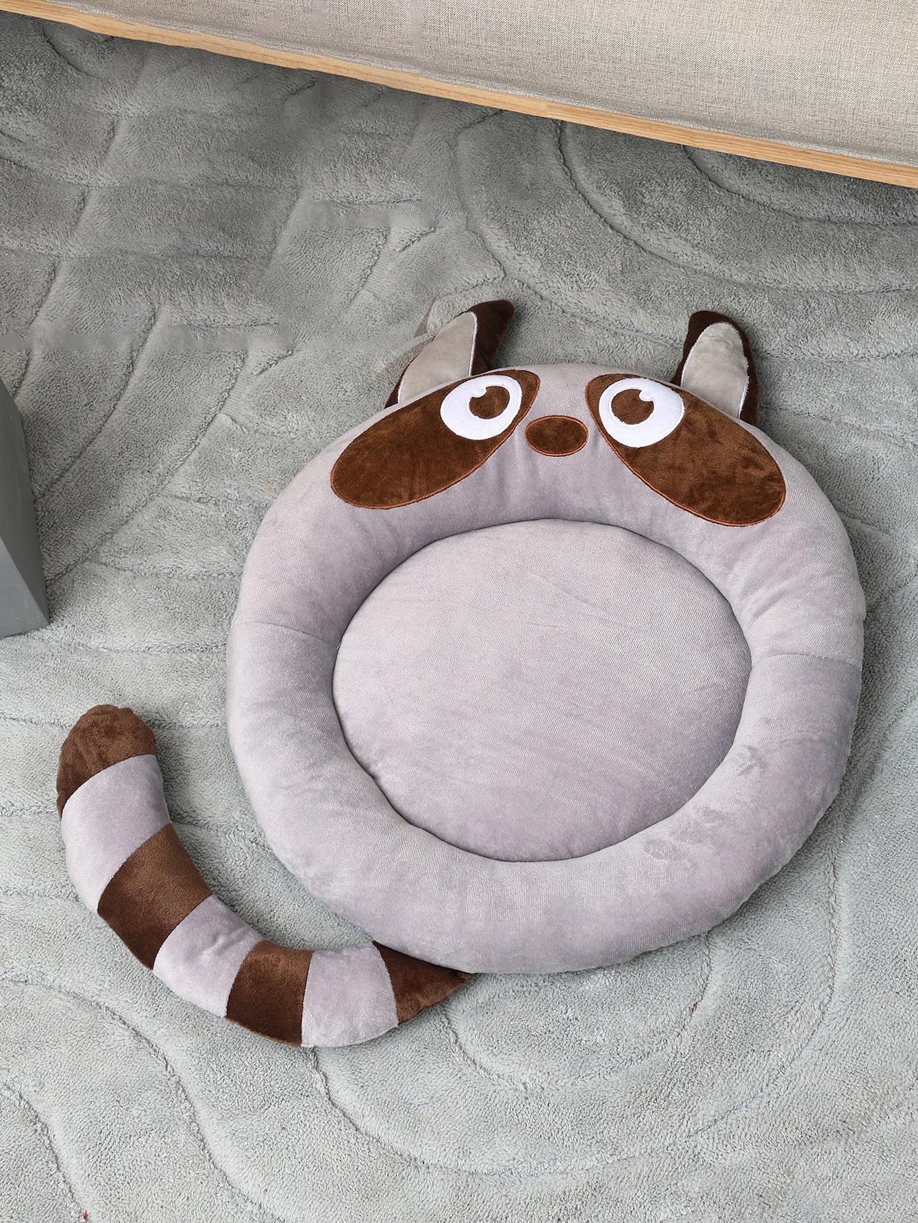 KFX-7732541 Warm and Soft Pet Bed for Cats - Cozy Indoor Kennel with Cloth Material
