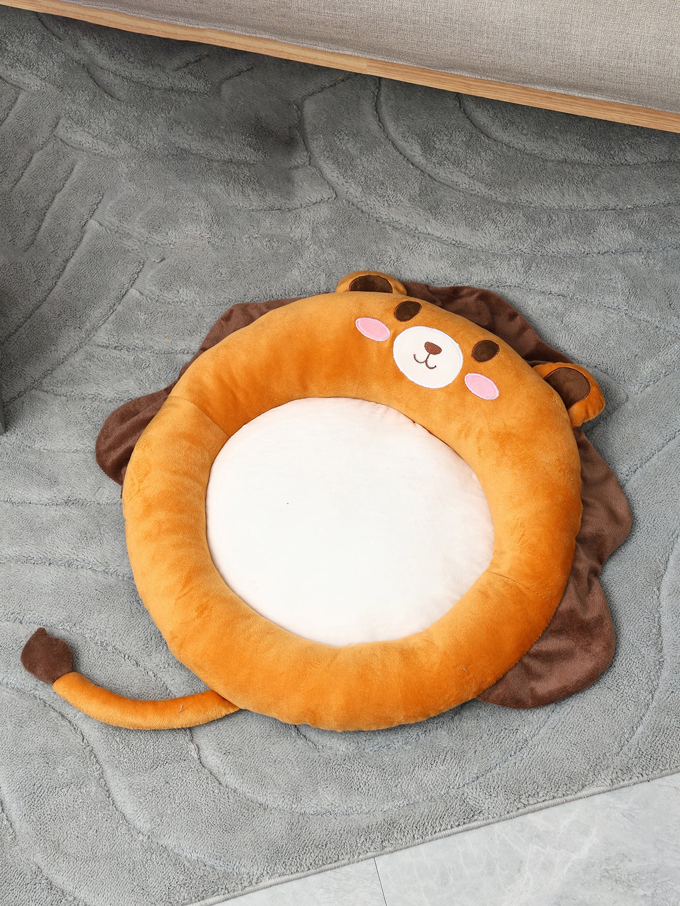 KFX-7732541 Warm and Soft Pet Bed for Cats - Cozy Indoor Kennel with Cloth Material