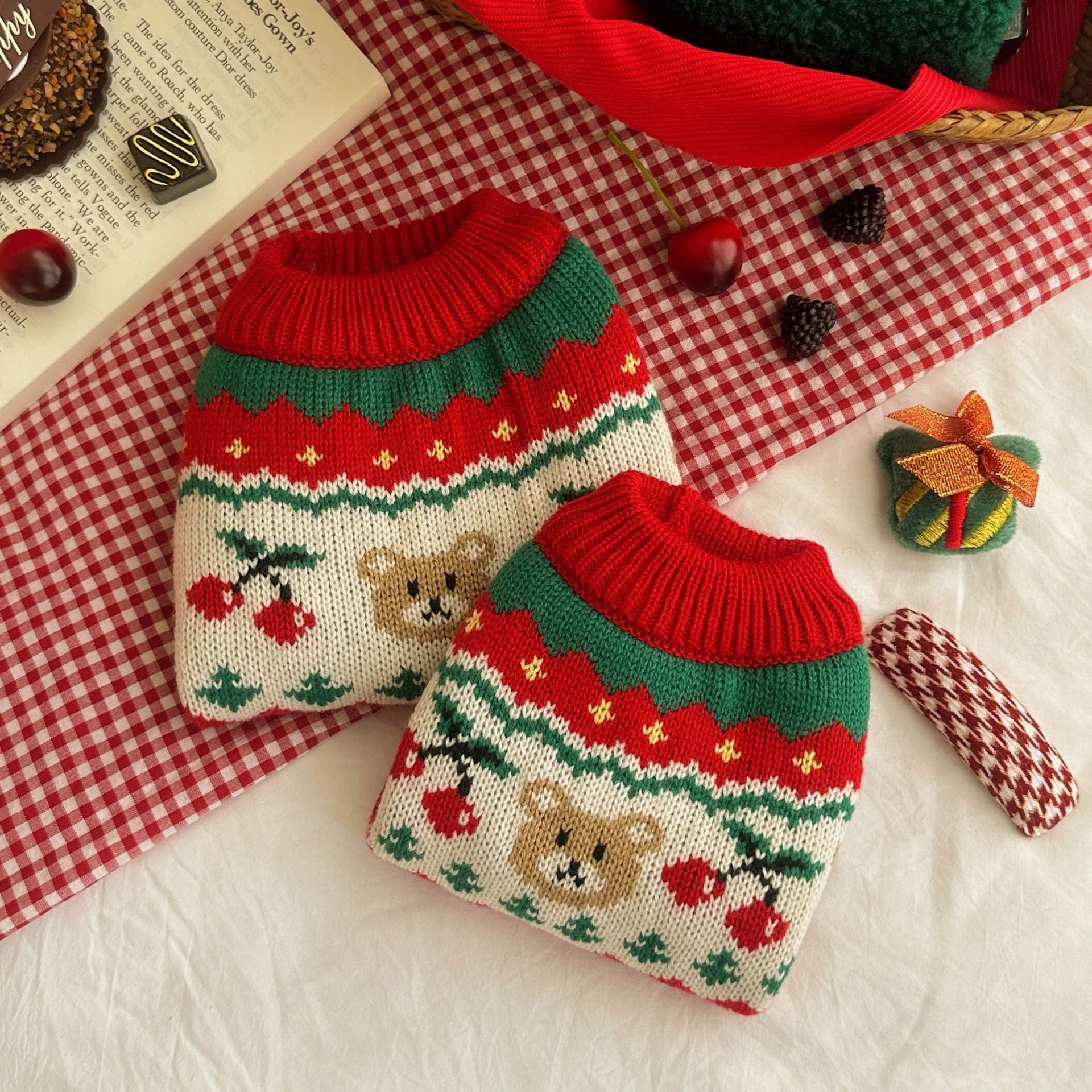 KFX-7747773 Christmas Cherry Red Pet Sweater - Warm Polyester Clothing for Small to XL Pets