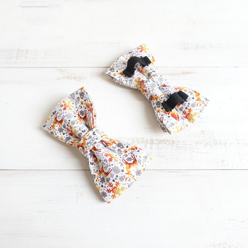 KFX-7763517 Golden Christmas Pet Bow - Polyester Bowknot for Dogs and Cats (XS to XL)