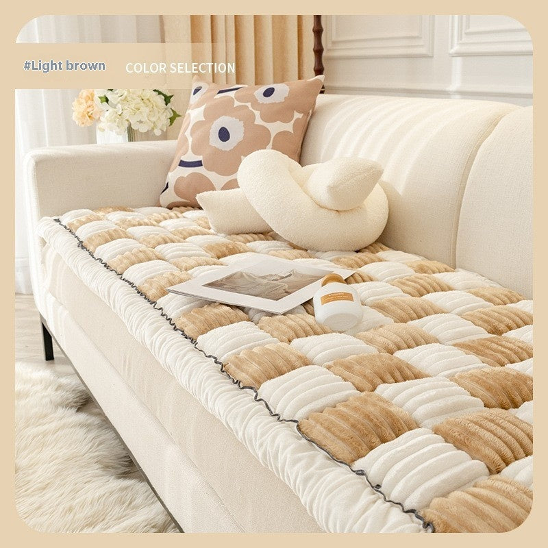 KFX-7767869 Cozy Chessboard Pattern Pet Pad for Autumn and Winter - Available in Multiple Sizes