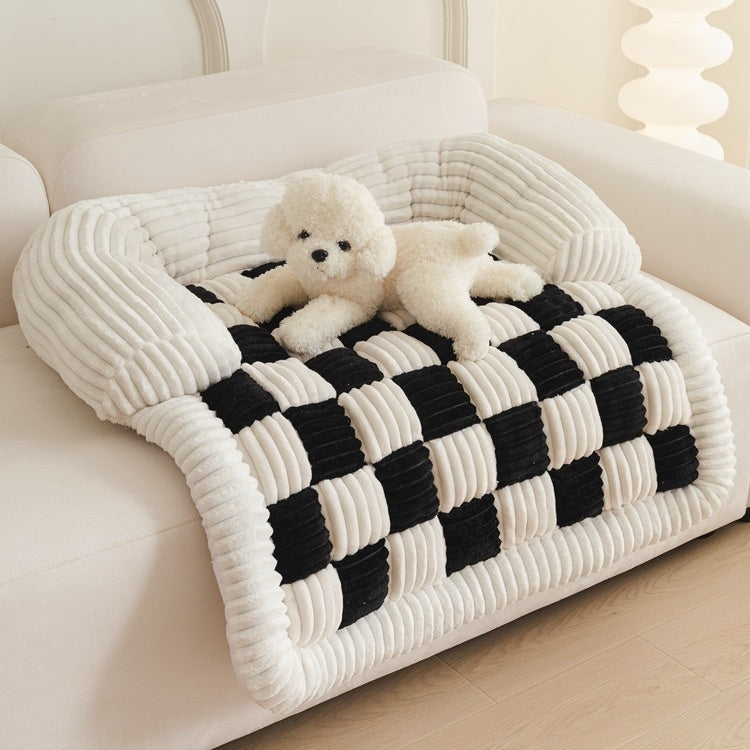 KFX-7767869 Cozy Chessboard Pattern Pet Pad for Autumn and Winter - Available in Multiple Sizes