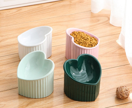 KFX-7772989 Ceramic Pet Bowl with Inclined Design for Healthier Feeding, Dishwasher & Microwave Safe