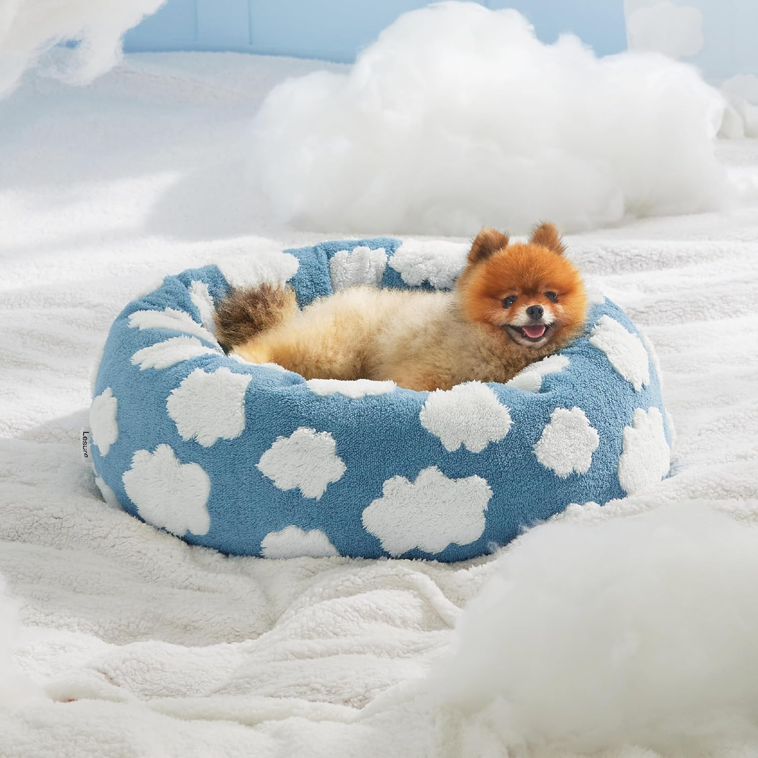 KFX-7828285 Cozy Calming Cat Bed - Round Donut Design with Shaggy Plush and Anti-Slip Base for Indoor Cats