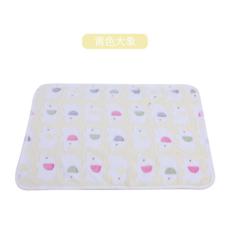 KFX-7828669 Cozy Flannel Pet Blanket for Dogs and Cats in Various Colors and Sizes