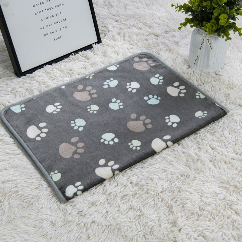 KFX-7828669 Cozy Flannel Pet Blanket for Dogs and Cats in Various Colors and Sizes