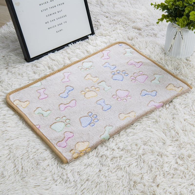 KFX-7828669 Cozy Flannel Pet Blanket for Dogs and Cats in Various Colors and Sizes