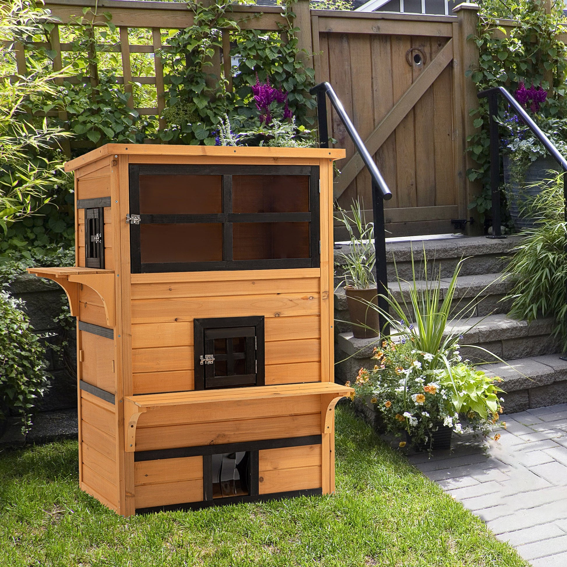 KFX-7836605 Cozy Outdoor Cat House with Jump Platforms and Multiple Entrances