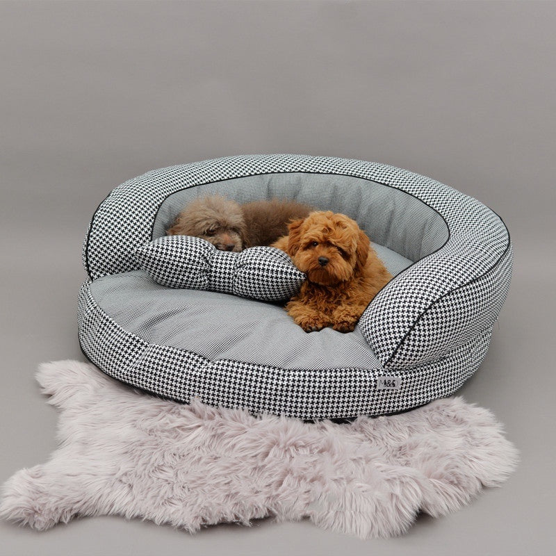 KFX-7863613 Removable and Washable Dog and Cat Kennel with Embroidered Characters in Various Stylish Colors