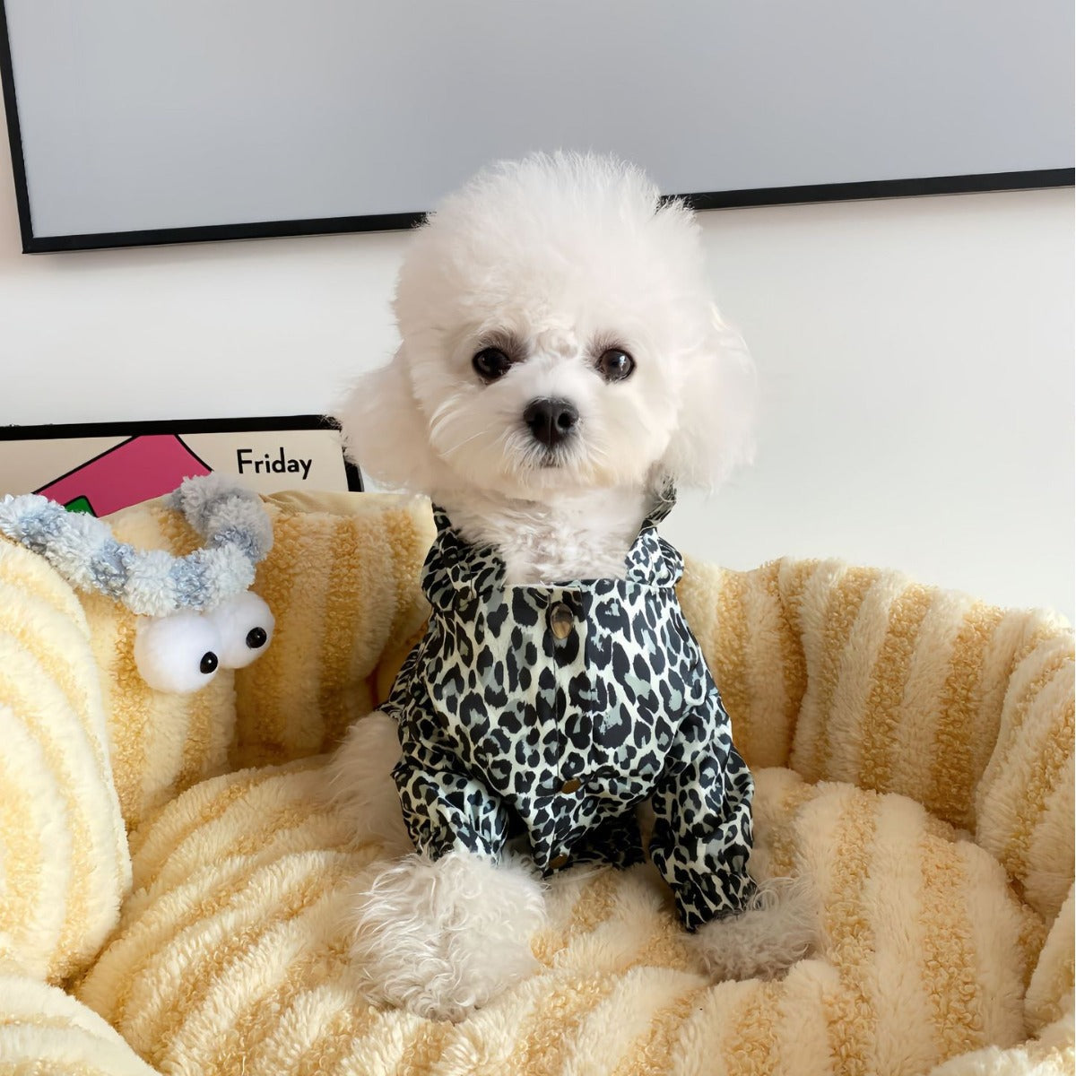 KFX-7865917 Leopard Print Trench Coat for Dogs – Stylish Polyester Pet Clothing in Multiple Sizes