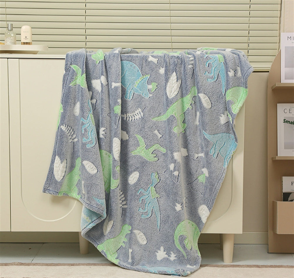 KFX-7866173 Cozy Flannel Glow-in-the-Dark Blanket for Comfortable Naps in Fun Designs