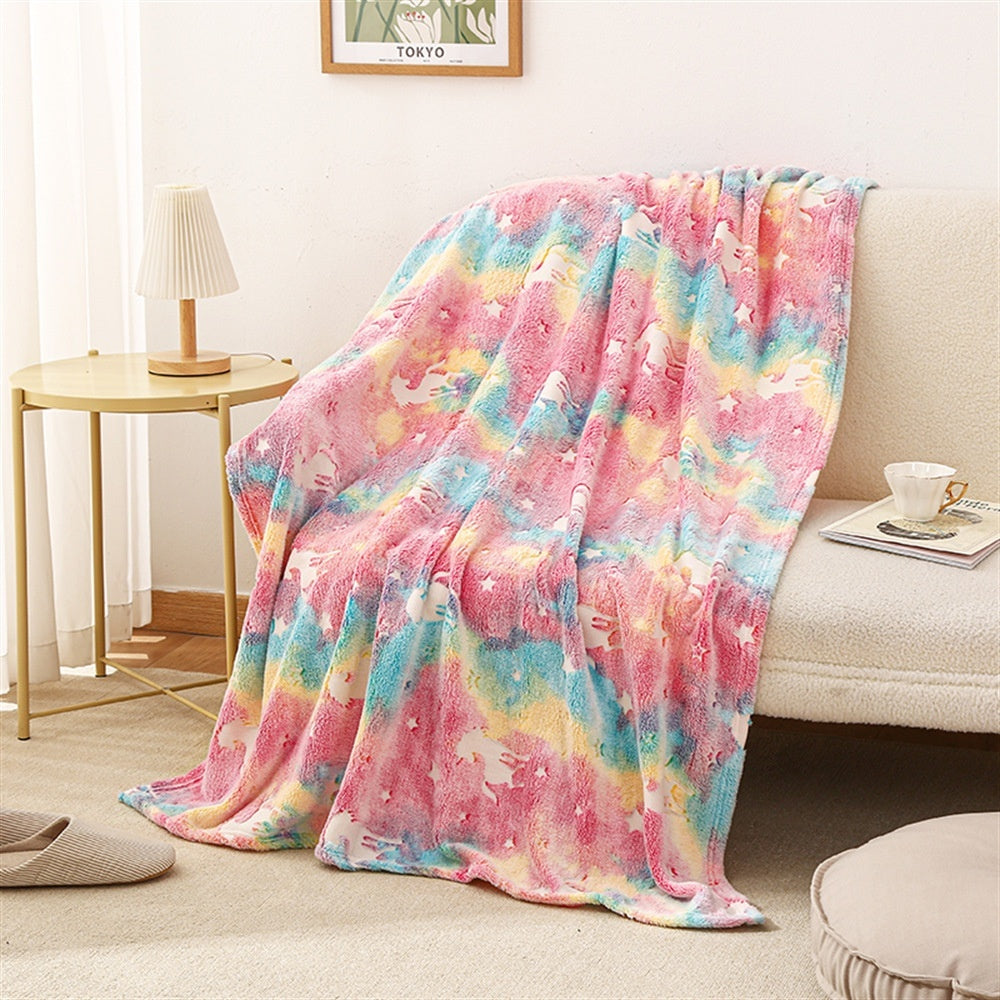 KFX-7866173 Cozy Flannel Glow-in-the-Dark Blanket for Comfortable Naps in Fun Designs