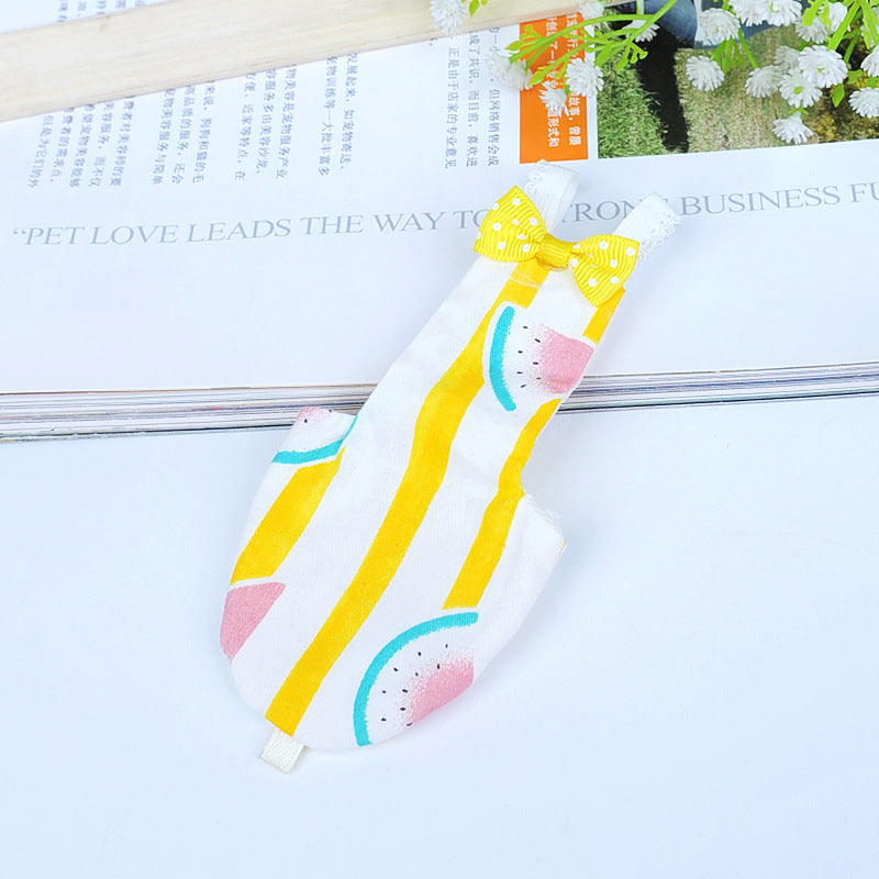 KFX-7871933 Stylish Pet Bird Diaper Flight Suit with Fun Prints for Parrots and Pigeons