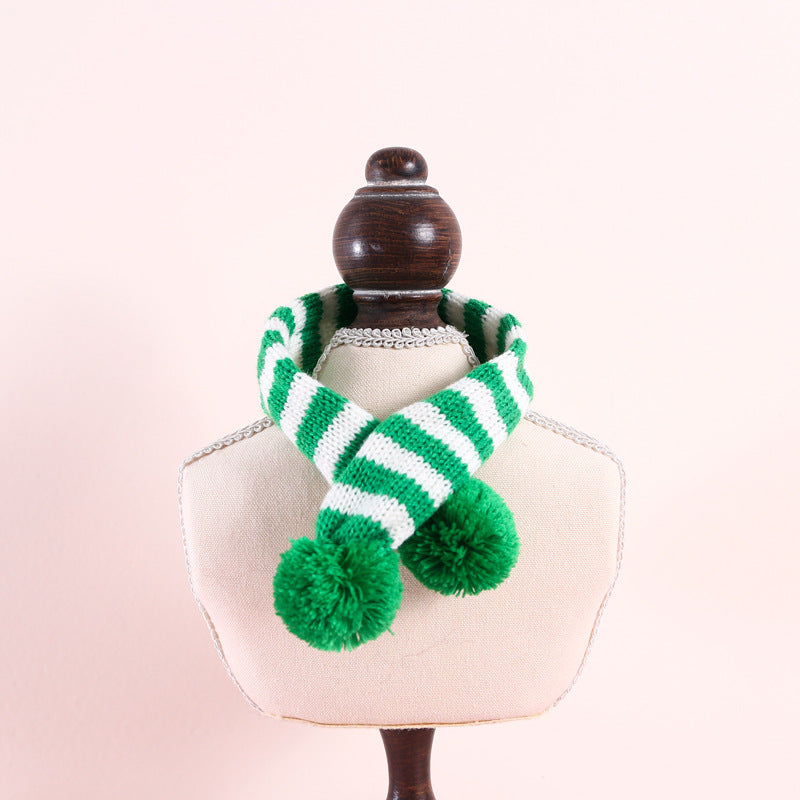 KFX-7900093 Knitted Woolen Striped Christmas Scarf for Pets in Red and Green