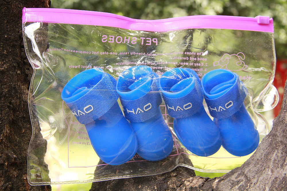 KFX-7904701 Adorable Candy Pet Rain Boots - Waterproof, Non-Slip, Warm, and Wear-Resistant for Dogs