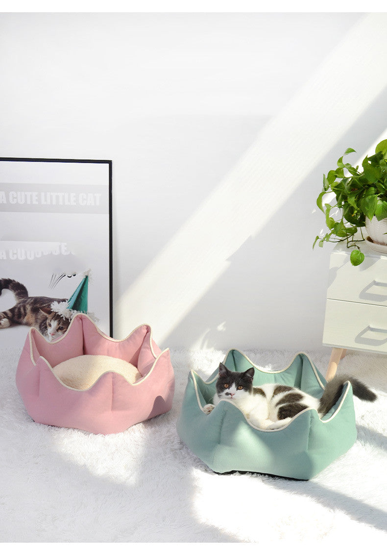 KFX-7917629 Warm Nest for Cats - Cozy Cloth Bed in Grey, Green, and Pink - Perfect for All Seasons