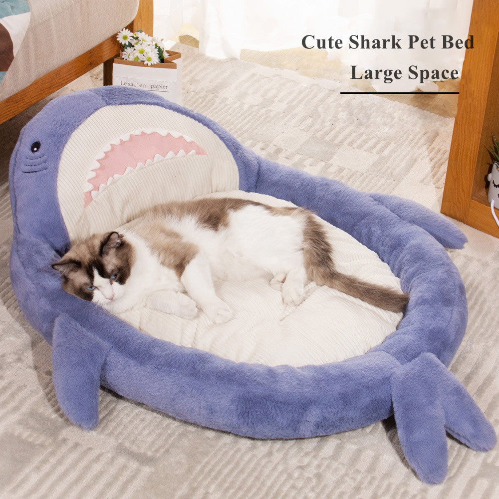 KFX-7976637 Cozy Shark Pattern Pet Bed for Small to Medium Dogs and Cats - Soft Velvet Cushion Sleeping Mat