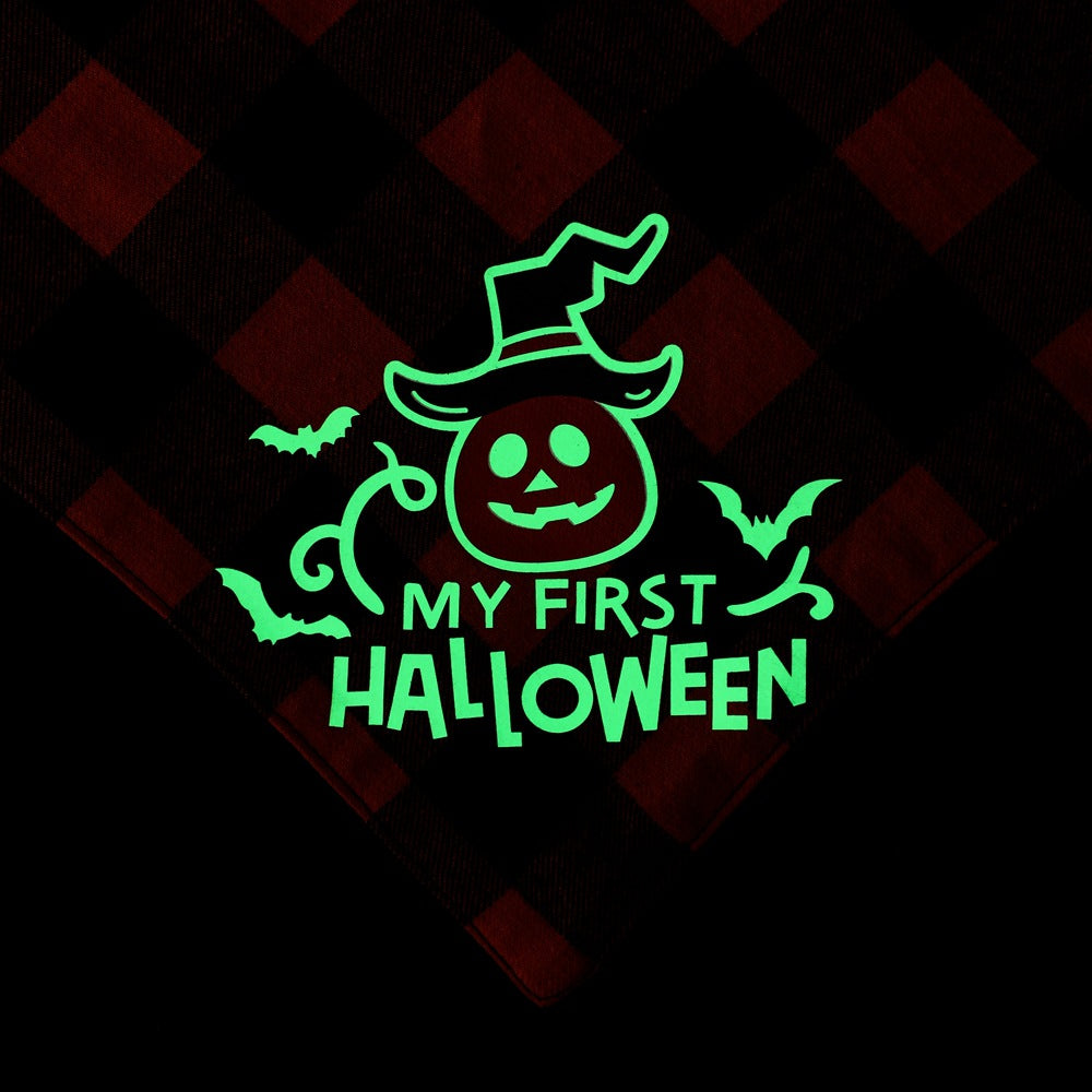 KFX-8003773 Luminous Halloween Pet Saliva Towel - Double & Single Layer Cotton with Pumpkin, Bat, and Castle Patterns