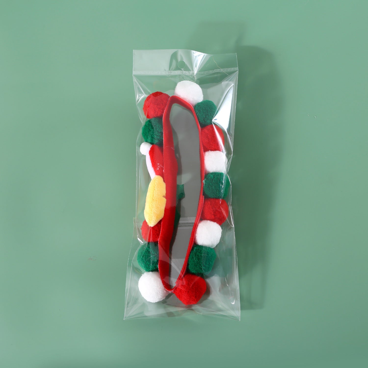 KFX-8004157 Christmas-Themed Plush Pet Ball Collar in Various Sizes