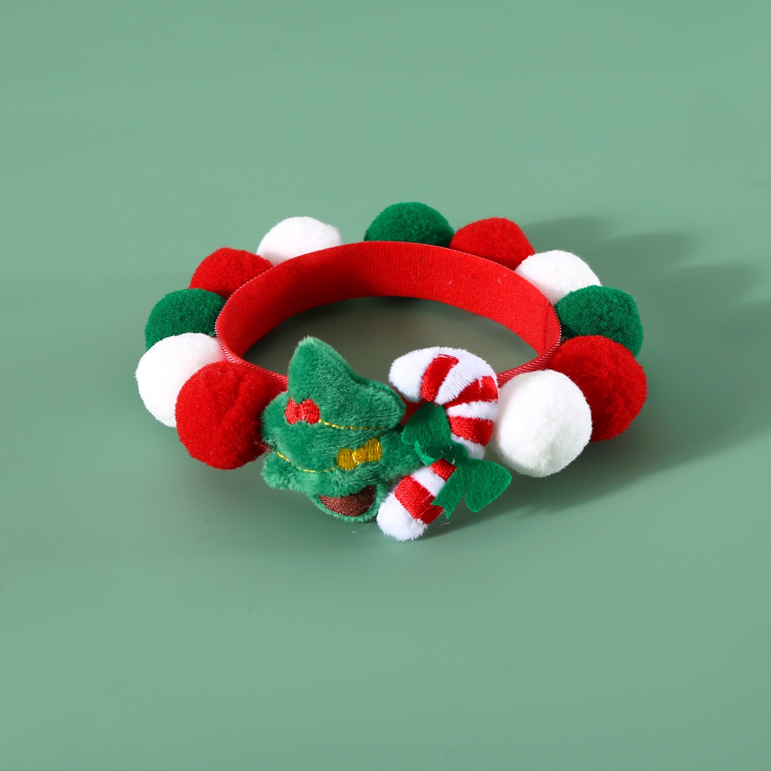 KFX-8004157 Christmas-Themed Plush Pet Ball Collar in Various Sizes