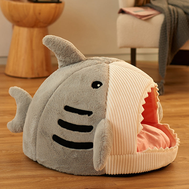 KFX-8024893 Cozy Soft Cat Hideout House with Shark Design