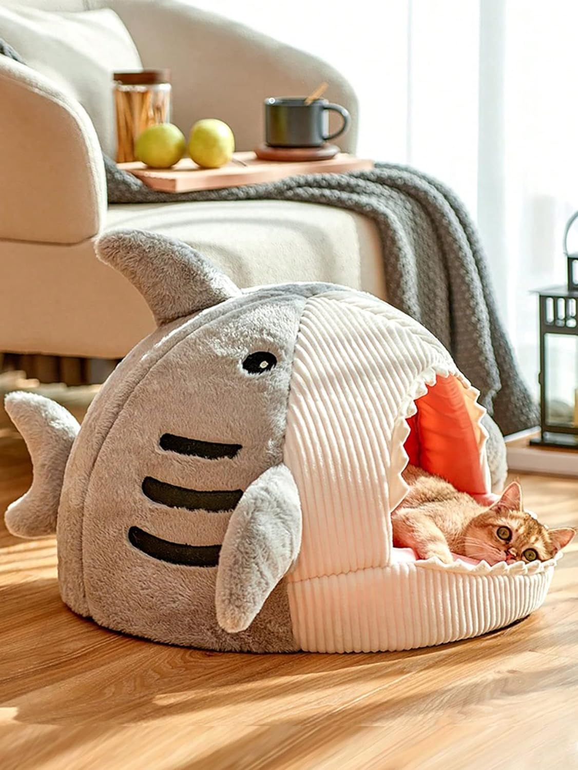 KFX-8024893 Cozy Soft Cat Hideout House with Shark Design