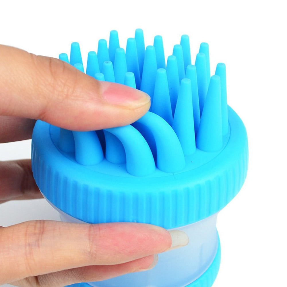KFX-8031037 Soft Silicone Dog Washing Brush with Built-in Shampoo Reservoir for Easy Bathing
